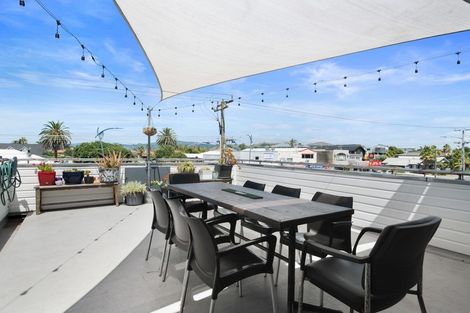 Photo of property in 1061 Papamoa Beach Road, Papamoa Beach, Papamoa, 3118