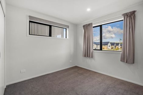 Photo of property in 22 Riley Street, Lake Hawea, 9382