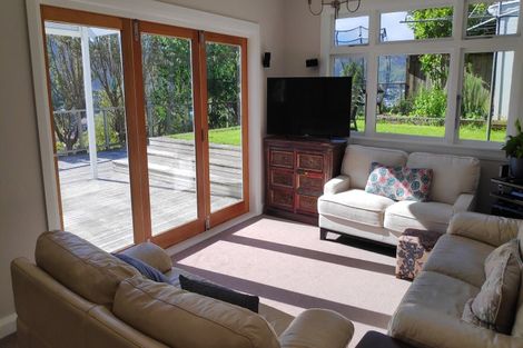 Photo of property in 1 Mairangi Road, Wadestown, Wellington, 6012