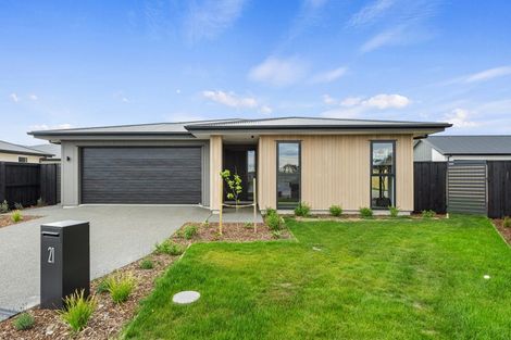 Photo of property in 21 Longfields Road, Lincoln, 7608