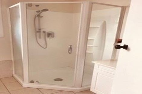 Photo of property in 1/2 Esperanto Road, Papatoetoe, Auckland, 2025