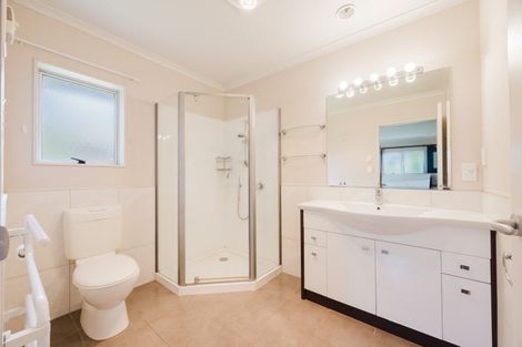 Photo of property in 11 Belgrove Drive, Waipukurau, 4200