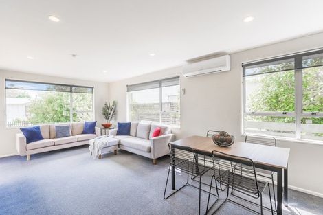 Photo of property in 5 Sharda Grove, Paraparaumu Beach, Paraparaumu, 5032