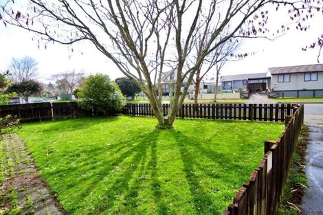 Photo of property in 1 Pringle Place, Nawton, Hamilton, 3200
