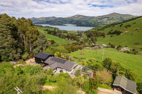 Photo of property in 120 Pipers Valley Road, Duvauchelle, Akaroa, 7581