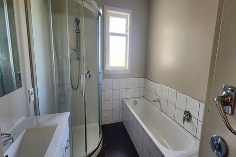 Photo of property in 57 Hamilton Road, Cambridge, 3434