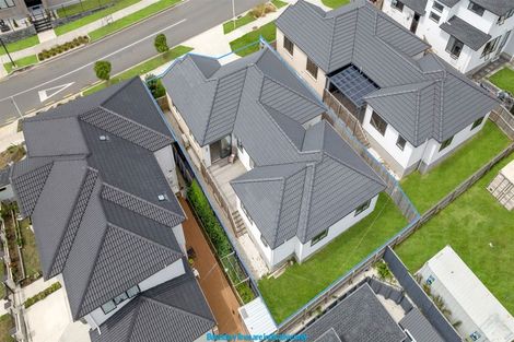 Photo of property in 83 Drumbuoy Drive, Flat Bush, Auckland, 2019