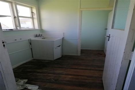 Photo of property in 8 Leicester Street, Cannons Creek, Porirua, 5024