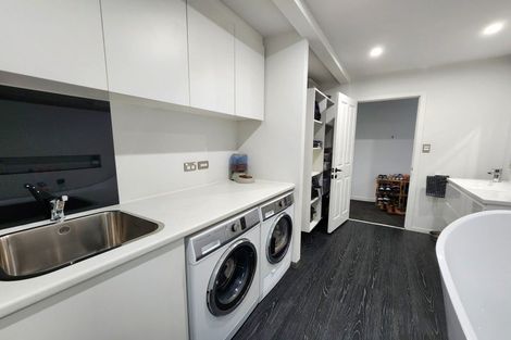 Photo of property in Sorbe't Hair, 41 High Street, Greymouth, 7805