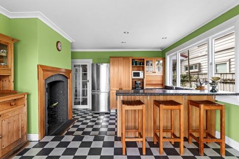 Photo of property in 8 Lighthouse Road, Bluff Hill, Napier, 4110