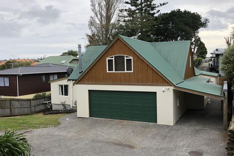 Photo of property in 33a Baird Street, Howick, Auckland, 2014