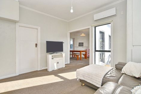 Photo of property in 16 Falcon Street, New Brighton, Christchurch, 8061