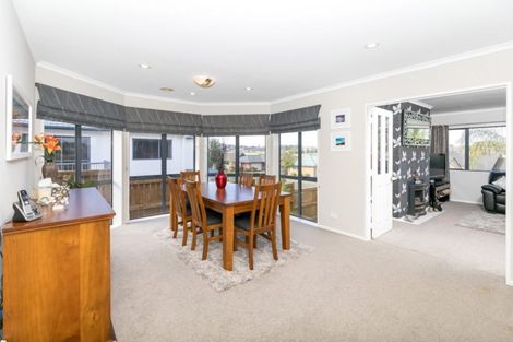 Photo of property in 16 Friesian Place, Grandview Heights, Hamilton, 3200