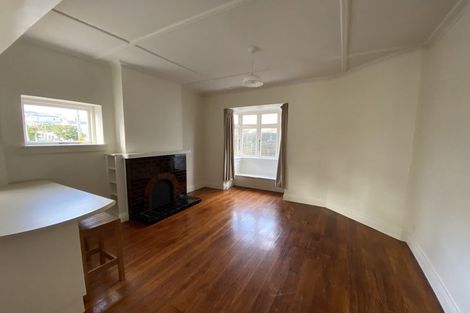 Photo of property in 58f1 Brougham Street, Mount Victoria, Wellington, 6011