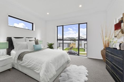 Photo of property in 3 Vincent Mcgrath Crescent, Swanson, Auckland, 0614
