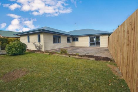 Photo of property in 52 Frederick Street, Carterton, 5713