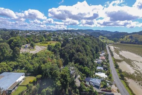 Photo of property in 9 Whangarei Heads Road, Onerahi, 0110