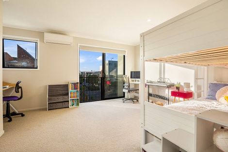 Photo of property in 113 Hobsonville Point Road, Hobsonville, Auckland, 0616