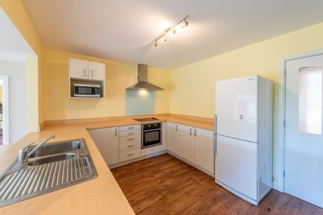 Photo of property in 9 Kyeburn Place, Avonhead, Christchurch, 8042