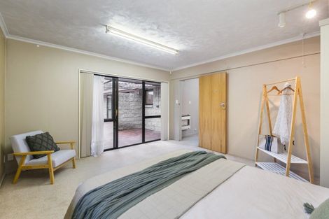 Photo of property in 144 Victoria Avenue, Hokowhitu, Palmerston North, 4410