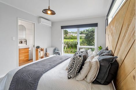 Photo of property in 287d Vipond Road, Stanmore Bay, Whangaparaoa, 0932