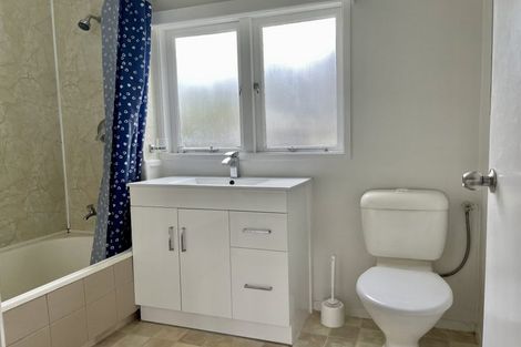 Photo of property in 101 Stanley Road, Glenfield, Auckland, 0629