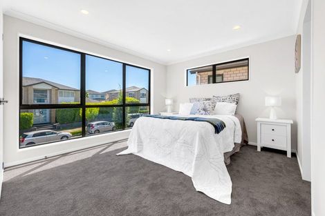 Photo of property in 20 Hughs Way, Flat Bush, 2019