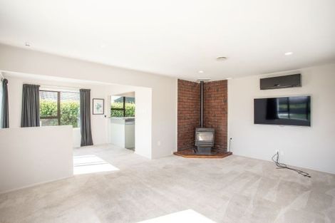 Photo of property in 11 Mcsaveneys Road, Marshland, Christchurch, 8051