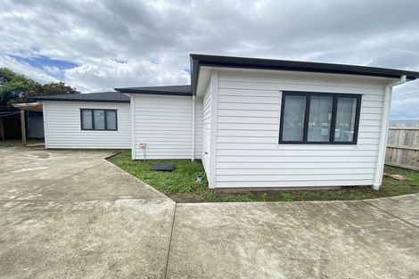 Photo of property in 5 Tawa Road, Te Atatu Peninsula, Auckland, 0610