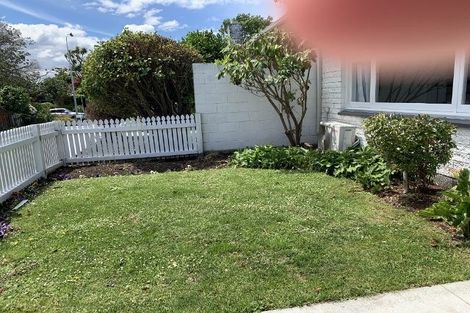 Photo of property in 31 Rosedale Place, Avonhead, Christchurch, 8042