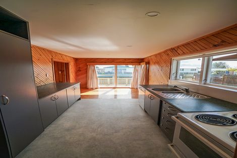Photo of property in 17 Glen Norman Avenue, Henderson, Auckland, 0610