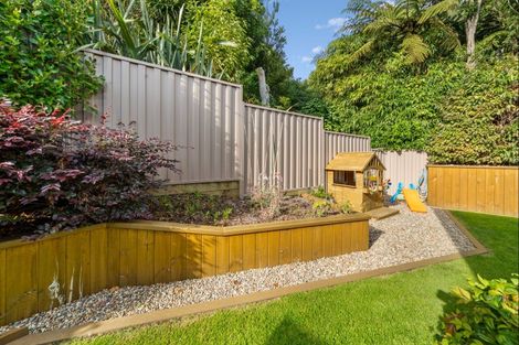 Photo of property in 5 Fern Lane, Whalers Gate, New Plymouth, 4310