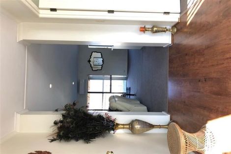 Photo of property in 15 Nier Place, East Tamaki Heights, Auckland, 2016