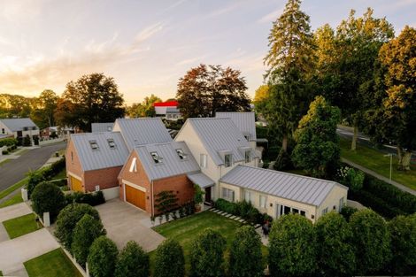 Photo of property in 1 Le Quesnoy Place, Cambridge, 3434