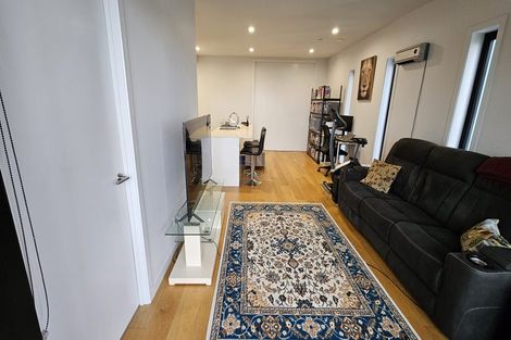 Photo of property in Frank Sargeson Apts, 204/74 Anzac Street, Takapuna, Auckland, 0622