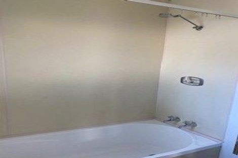 Photo of property in 10 Mayfair Street, Riccarton, Christchurch, 8011