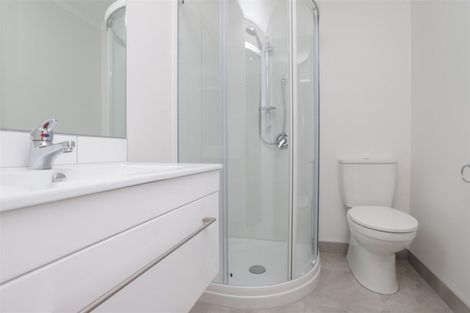 Photo of property in 113u8 Knighton Road, Hillcrest, Hamilton, 3216