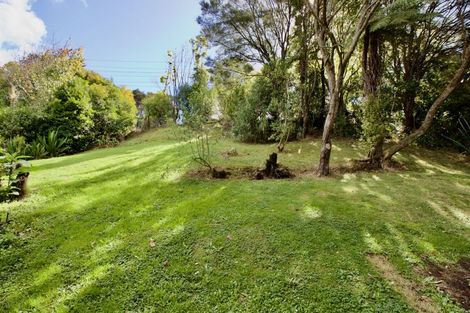 Photo of property in 5 Norman Road, Titirangi, Auckland, 0604