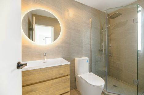 Photo of property in 11a/1 Falstone Lane, Browns Bay, Auckland, 0630