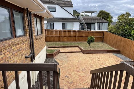 Photo of property in 70 Aberfeldy Avenue, Highland Park, Auckland, 2010