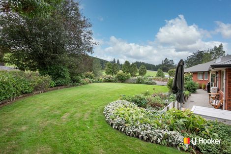 Photo of property in 16 Woodside Road, Woodside, Outram, 9073