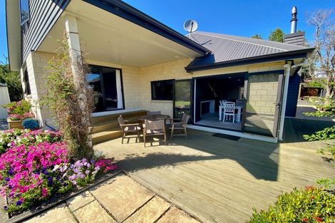Photo of property in 5 Suffolk Place, Balclutha, 9230
