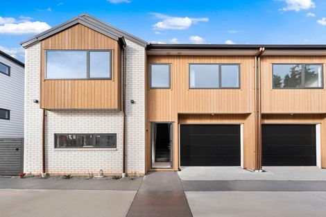 Photo of property in 27 Red Hill Road, Red Hill, Papakura, 2110