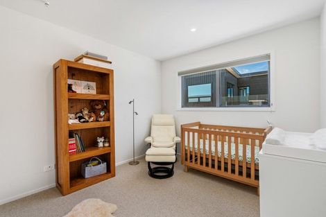 Photo of property in 44 Farrant Drive, Wanaka, 9305
