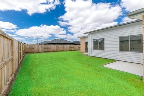 Photo of property in 26 Murray Ward Drive, Te Kauwhata, 3710