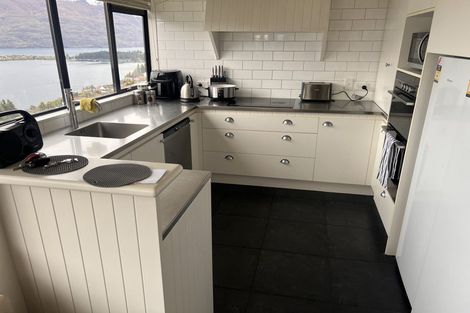 Photo of property in 127 Goldfield Heights, Queenstown, 9300