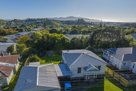 Photo of property in 70a Valley Road, Paraparaumu, 5032