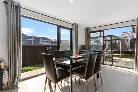 Photo of property in 2 Winstone House Road, Paerata, 2124