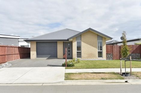 Photo of property in 14 Cleland Crescent, Kaiapoi, 7630