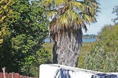 Photo of property in 2/9 Roseburn Place, Pakuranga, Auckland, 2010